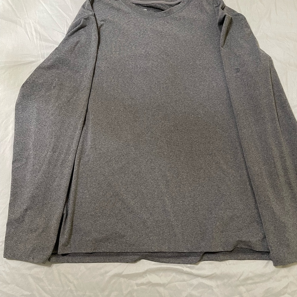 All in Motion Heather Gray Long Sleeve Tee